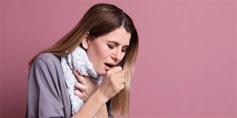 Sebagian besar rempah mengandung antiinflamasi yang bisa mengurangi radang tenggorokan. 15 Cara Mengobati Batuk Kering dan Gatal Tenggorokan pada ...