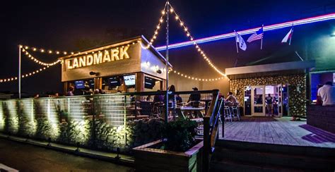 The modern museum, fort worth, tx. Landmark Bar Kitchen West 7th Fort Worth | Fort worth bars ...