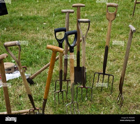 Garden Spades Hi Res Stock Photography And Images Alamy