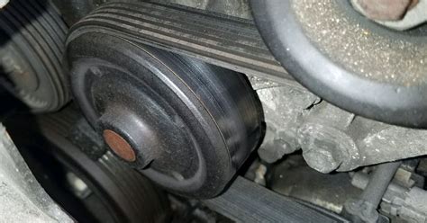 2007 Toyota Corolla serpentine belt