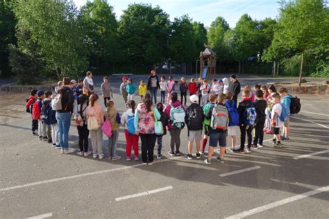 Mit charivari 98.6, gong 97.1, radio f, hit radio n1 und pirate gong ist eine umfassende ansprache potenzieller kunden in der metropolregion nürnberg möglich. Schulprojekte - KUF Kultur