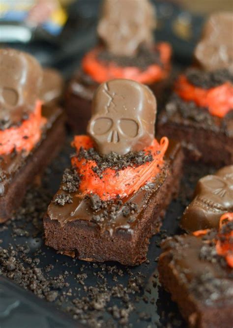 Skeleton Graveyard Brownies Recipe Dessert Recipes Halloween