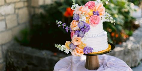 how to make cascading silk flowers on wedding cake best flower site