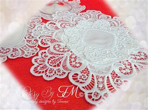 Doily And Coasters Vintage Fsl Four Sizes Combination Of Lace And