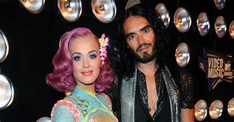 Was Katy Perry S Wedding Dress White When She Married Russell Brand