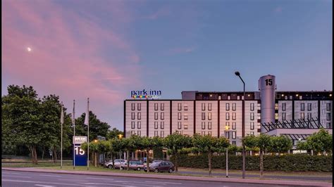 Wende dich unter +49 221 57 010 besucher von köln, die im park inn by radisson cologne city west übernachten, haben die option sich ihr essen beim zimmerservice zu bestellen. Hotel Park Inn by Radisson Cologne City West - YouTube