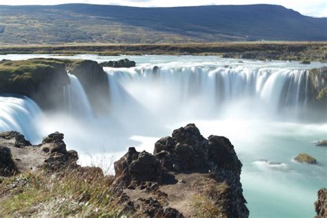 Walvissafari, blue lagoon, ijsgrot, snorkelen, gletsjerwandeling en excursies ijsland. Rondreis IJsland in de zomer | Tips & Route IJsland voor 2 ...