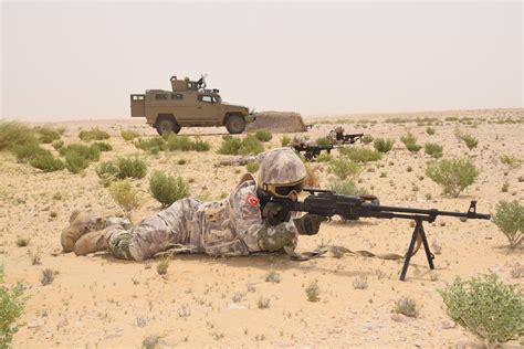 تحطمت اليوم الأحد، طائرة عسكرية تابعة للقوات المسلحة لفلبينية أدى لمقتل عشرات الجنود. تحرك عسكري تركي قطري قرب الحدود مع السعودية (صور) - تركيا الآن