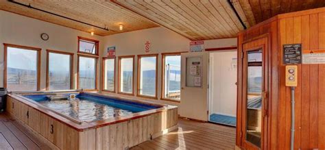 Top 6 Honeymoon Resorts In Alaska Usa Trip101