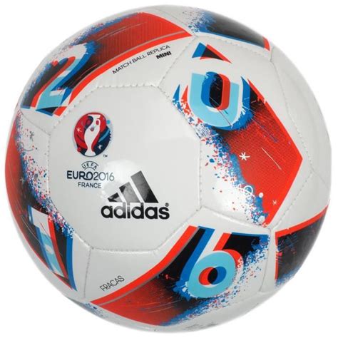 Gab and juls make their picks as to who was the best striker of the euro 2020 group stage. Mini ballon Euro 16 mini finale - Adidas UNI Blanc - Prix ...