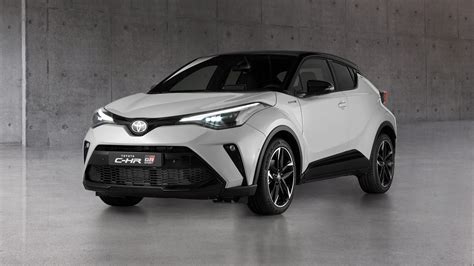 New Toyota C Hr Gr Sport Due In 2021 Carbuyer