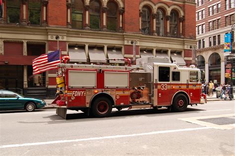 Filenew York City Fire Engine 33 Wikimedia Commons