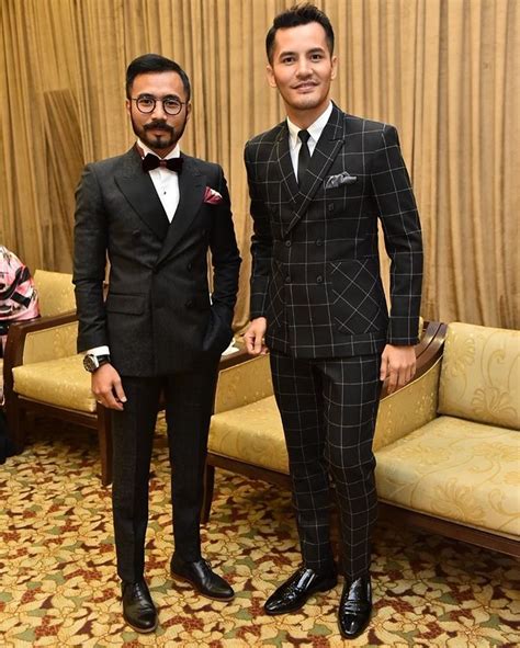 Manfaat krim jambang wak doyok sudah sangat fenomenal menumbuhkan rambut dibagian yang anda inginkan mulai kumis bulu jambang dan dada. Wak Doyok Bersama Datuk Aliff Syukri | Azhan.co