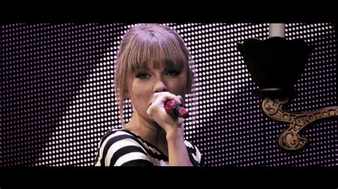 Screen Captures 031 Taylor Swift Web Photo Gallery