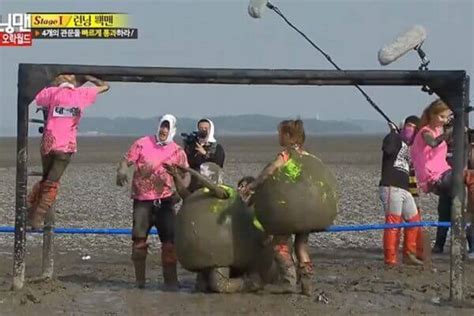 A genre of variety shows in an urban environment. List of 6 the best and funniest Running Man play under mud ...