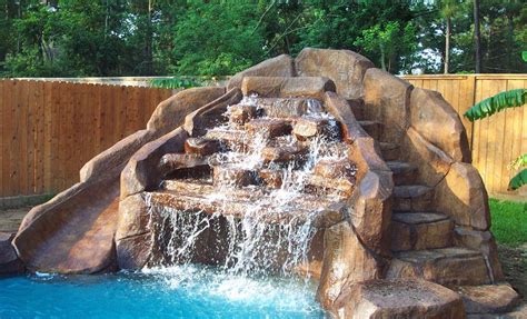 Summer is the best time to sunbathe, swim, enjoy fresh air and sunshine wherever you want. Custom Slide & Waterfall | プール, 水景, 滝