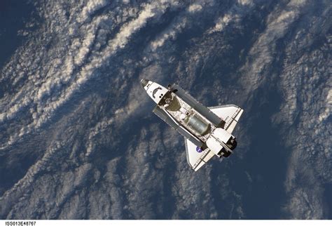 2560x1440 Wallpaper White And Gray Space Shuttle Peakpx