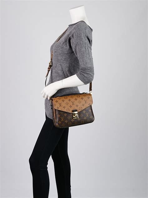 Get it while you still can! Louis Vuitton Monogram Canvas Metis Pochette Reverse Bag ...