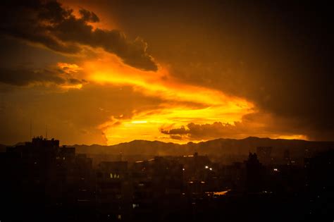 Sunset In Mexico City Looks Like A Fire Road To Heaven Rpics