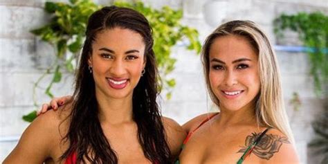 Love Island Australias First Same Sex Couple Is Phoebe