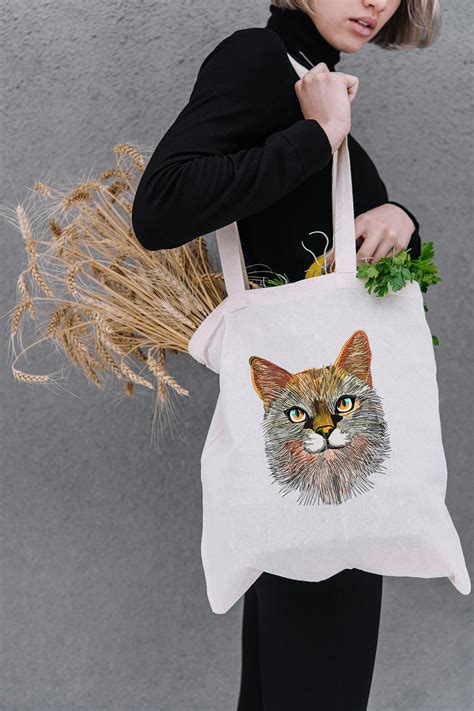 Realistic Cat Machine Embroidery Design Animals Embroidery Design