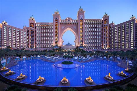 Top 8 Luxury Hotels In Dubai 2020