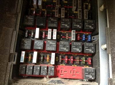 Or a 10 amp fuse at the engine side of firewall driver side of truck. 1999 Kenworth Fuse Box Diagram