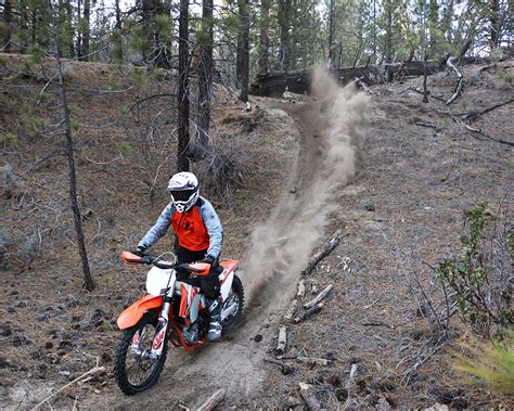 Below is the information on the 2015 ktm xc 250. This or That: KTM 250 XC-F vs. Yamaha YZ250FX - Dirt Bike Test