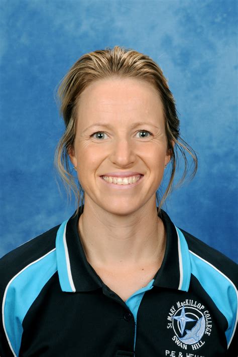 Sara waisglass подлинная учетная запись @swaisglass. Houses - St Mary MacKillop College