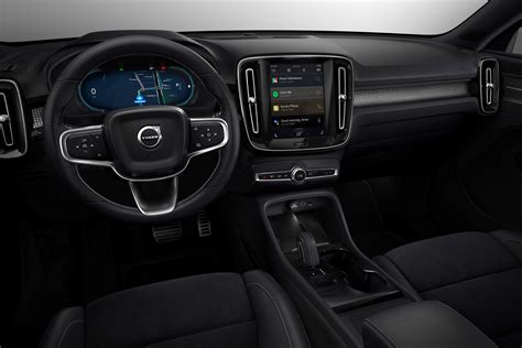 Volvo Xc40 Recharge Officialisé 400 Km Dautonomie Et Android à Bord