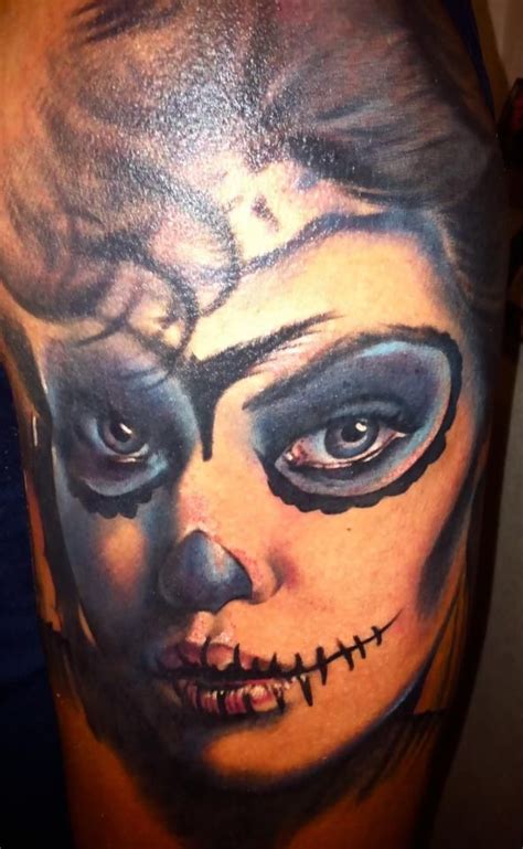 Tattoo By Laura Juan Skull Girl Tattoo Sugar Skull Girl Tattoo Body