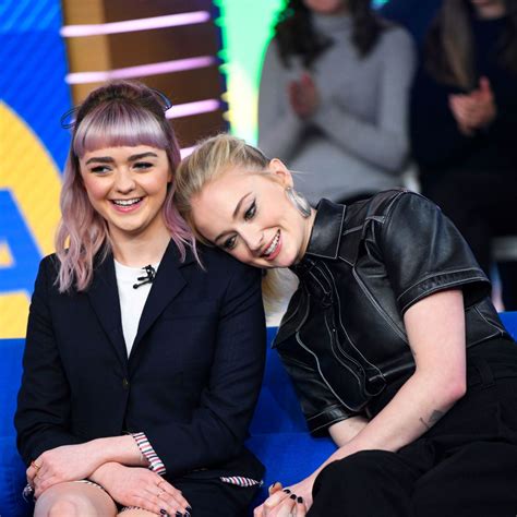 Sophie Turner Maisie Williams Celebrate Sophies Bachelorette Party