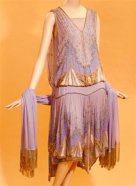 Pin By Beth Kirby On Cothes 1920s Fashion Dresses 1920s Fashion 1920 Fashion