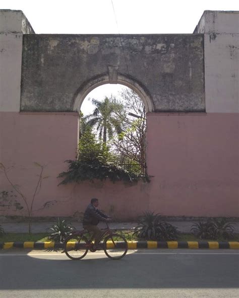 The Arches In Delhis Lodhi Colony Paper Planes
