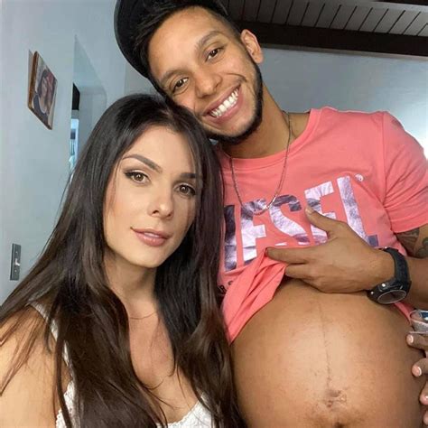 Pareja trans celebra el nacimiento de su bebé en Puerto Rico Primera Hora