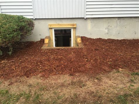 Victor staley, a building official in the town of brewster, mass., responds: Egress window requirements/codes, Orange County, NY