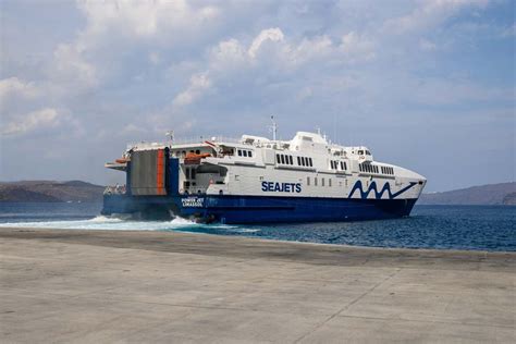 Greek Island Ferries How To Take The Athens To Santorini Ferry