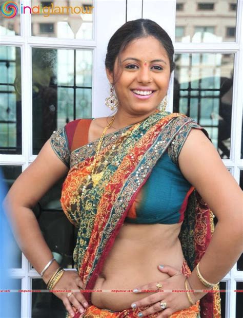 Actress Sunakshi Hot Saree Navel Show Hot Photos Actress Photo Image Pics And Stills