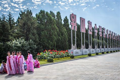 Starting 2021, all malaysian travellers are expected to have a valid etias visa when travelling to selected eu countries. North Korea Travel Guide - How can you visit North Korea