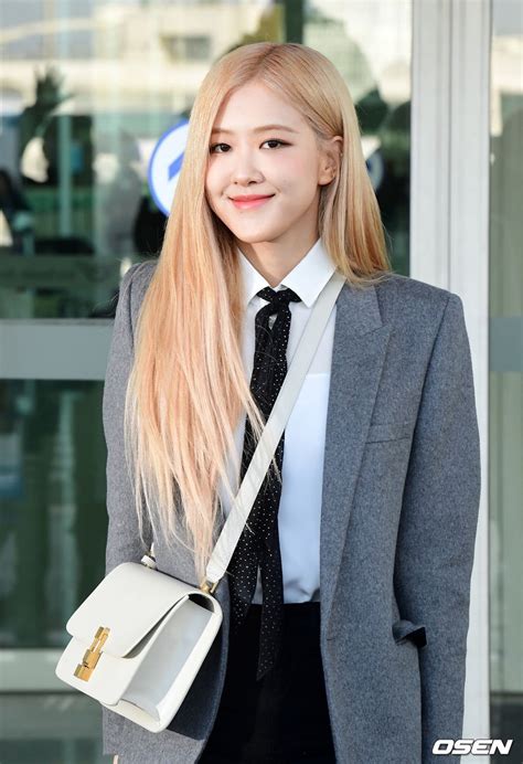 We did not find results for: 7-BLACKPINK-Rose-Airport-Outfit-blazer-to-Paris-26-January ...