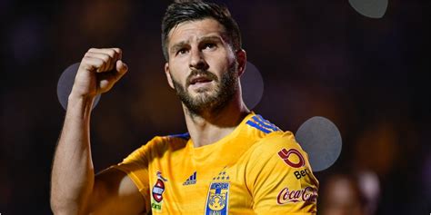 Anthony gignac was born in colombia and raised in michigan, but somehow he spent years posing as a member of the saudi royal family, spending tens of thousands of dollars on luxury clothing and. André-Pierre Gignac: qué lugar ocupa entre los máximos ...