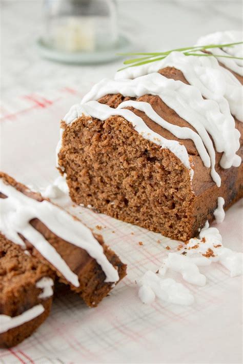 Place the cake on a cake board and, using a pastry brush, brush with apricot jam. Christmas Loaf Cake Ideas / Gingerbread Loaf Cake Recipe ...