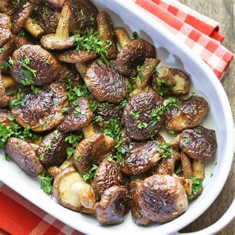 An easy and delicious baked shiitake mushroom recipe makes a wonderful ...