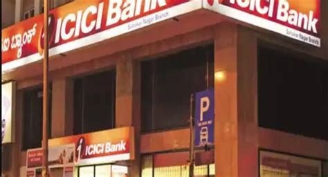 Icici bank hits record high on upbeat december quarter results. icici bank share price: Stock market news: ICICI Bank ...