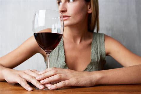 The Rise Of The Young Female Drinkers Who Open A Bottle At Wine Oclock