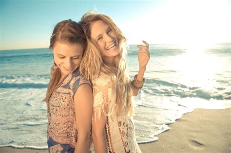 beach best friends girls laughing summer image 431816 on