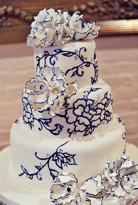 Cakes are an essential part of any celebration, and birthdays are especially incomplete without birthday cakes. Navy Wedding Cake Decorations | Wedding Ideas By Colour | CHWV