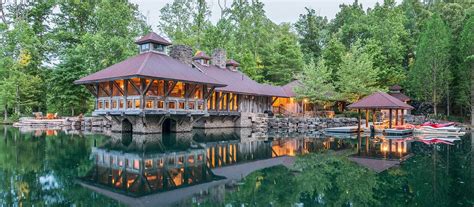 Hidden Lake House - JLF Architects | Lake house, Building design, House