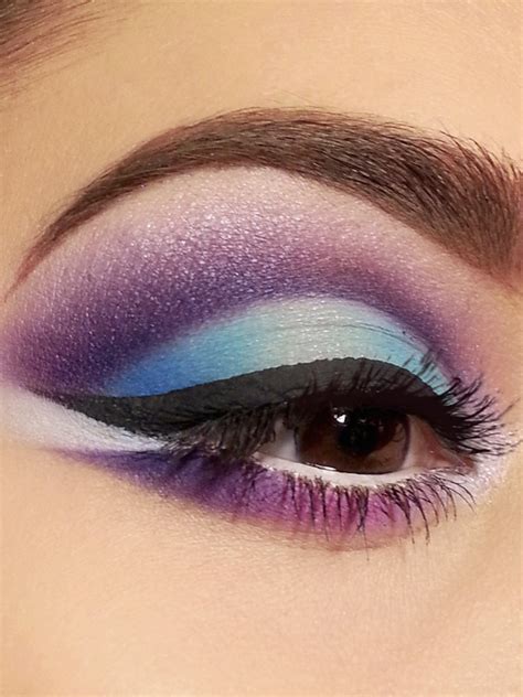 Dramatic Cool Toned Cut Crease Chassy Ds Chassydimitra Photo