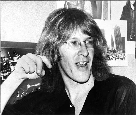 Jefferson Airplane’s Paul Kantner dies at 74